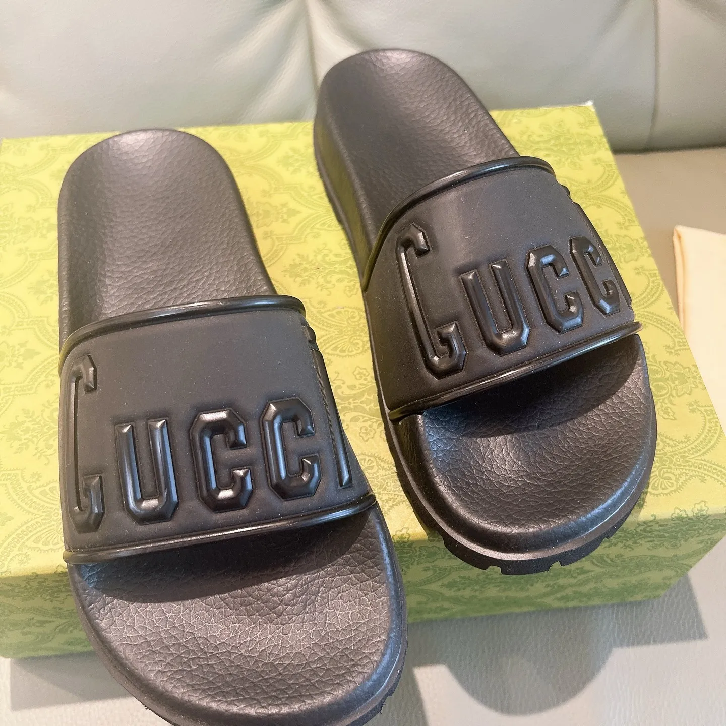 Men's Men's Shoes 130🐮🐮Gucci Gucci Slippers Gucci 2024 latest beach sandals slippers Original molding double G LOGO Original molding consistent Outsole: Men's Men's Shoes u double-layer outsole Size: 35-46